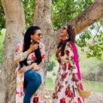 Radhika Muthukumar Instagram - SIMI N SANDY! ❤️ #ssk2 #loveeachother #friendship #moments #memories #funinthesun