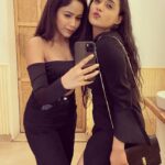 Radhika Muthukumar Instagram - There is something beautiful about the unforced bonds the energy is real @itsshubhanshisingh 💗 #simar #aditi #ssk2