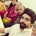 Radhika Muthukumar Instagram - My family My everything ❤️ @sanctimonious_fanatic @gomathimuthukumar Papa♥️ #instapost #instafamily #instagood #instahappy #radhikamuthukumar