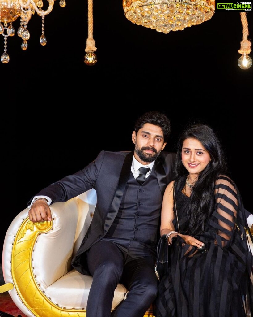 Radhika Muthukumar Instagram - Thank you for being the reason of my smile♥️ Happy anniversary baby💋 @sanctimonious_fanatic