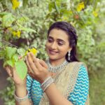 Radhika Muthukumar Instagram - 🌼💙 #simar #ssk2 #colors #voot #instagood #instahappy