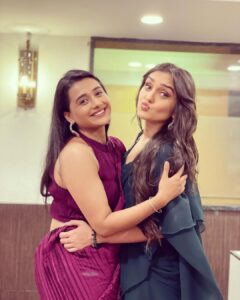 Radhika Muthukumar Instagram - Postive mind
Positive vibe
Positive life 

#instapost #goodvibes #ssk2 #simar #reema #vivan #reevan 

@tanyasharma27 @karansharmaa_official9 

Hair by @shahingilani