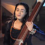 Radhika Muthukumar Instagram - Happy musical morning 🌞🌞 #throwback #simar #ssk2 #colorstv #vootselect #music @colorstv @rstfofficial @voot