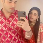 Radhika Muthukumar Instagram - Dim Dim 🤐🤦🏻‍♂️ @radhikamuthukumar_official . . . . #sasuralsimarka2 #ssk2 #colorstv #simar #gagan #reelsinstagram #reelsindia #trending #explore #viral #instagood #instagram #bollywood #bhfyp #video
