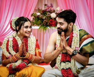 Radhika Muthukumar Instagram - Happy karwachauth @sanctimonious_fanatic ❤️