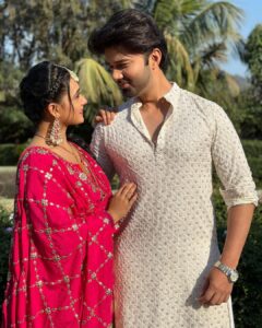 Radhika Muthukumar Instagram - lohri special♥️

#sirav #ssk2 #sasuralsimarka2 
#colorstv #voot #aarav #simar 

Watch sasural simar ka  2 
only on colors
Mon- Sat  6 pm