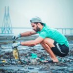Raghav Juyal Instagram – Throwback to when @raghavjuyal joined the squad @beachwarriorsindia for celebrating 211th week of Beach Clean-up day.

PC- @photostory_studio