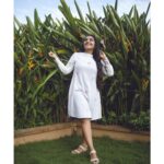 Rajisha Vijayan Instagram - Happiness quotient : Full on! 💙 @inkpikle @styledbysmiji @premsampaul @neethu_makeupartist