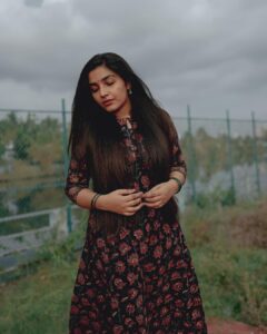 Rajisha Vijayan Instagram - Isai en uyirileee ♥️
@i_m_vyshnav @jugalbandhi