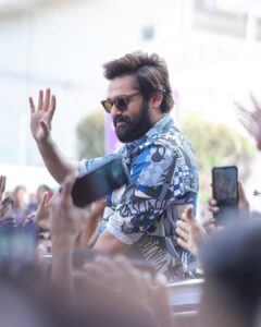 Ram Pothineni Instagram - Bezawada!! Thank you for all the love! 🖤