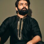 Ram Pothineni Instagram – Black is a Mood..yeah? 

Wearing @_deepthee_ 
Styling by @jukalker 
Shot by @eshaangirri 
Decor by @designsanctuary.ind 
Accessories by @kavyapotluriofficial