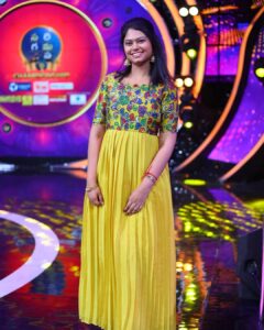 Ramya Behara Instagram - 🌼💛

Outfit by @fika.couture