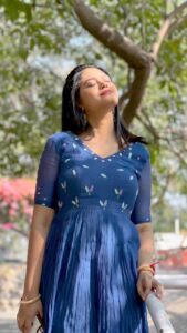 Ramya Behara Instagram - This beautiful and comfortable outfit by @studiobustle ❤️
Hairstyle - @hairstylelist_issak