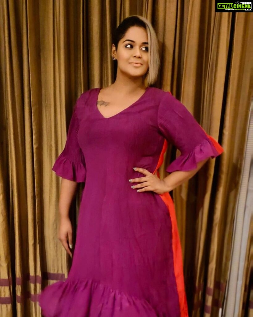 Ramya NSK Instagram - Setting the tone for summer is Ramya (@ramyansk ) in @stephinlalanofficial fun reversible asymmetrical dress 💜♥ This is one of those dresses you'll want to throw on everyday. Crafted in silk , embellished with fine pin-tuck detailing and with functional pockets ,Style it your way by just flipping the dual-toned dress back to front. Non-toxic, AZO-FREE dyes were used for making this piece, which means they are free of harmful chemicals. DM to shop . ———————————————————————————— #stephinlalanofficial #ramyansk #fashionstatements #daytonightlook #colorfulfashion #fashionforeveryone #outfitgoal #saturdaystyle #colorcombo #glamourgoal #modeststyle #summercolors #itsallinthedetails #colorsplurge #modestoutfit #stylenotsize #ithaspockets #reversibledress #dressmodis #outfitinspirationoftheday #simpleootd #joyousdressing #daytonightoutfit #comfychic #dopaminedressing #silkdress #popofcolour #outfitday #fashionzine #tunicdress Chennai, India