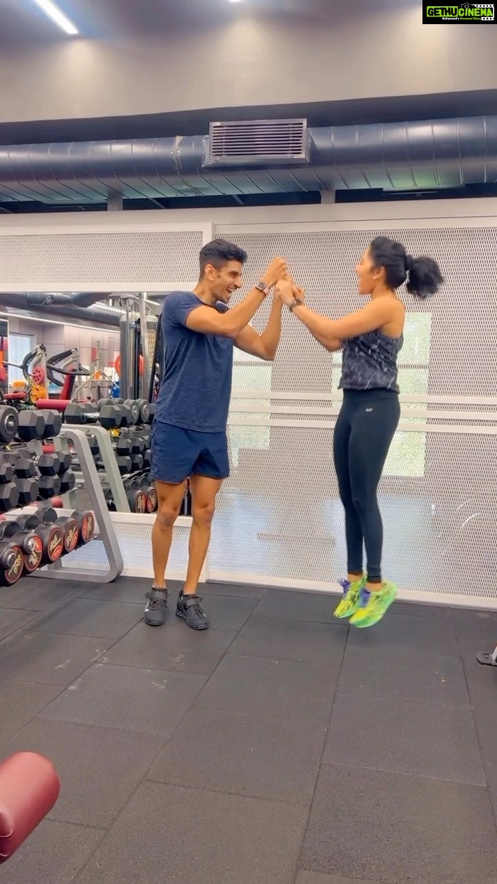 Ramya Subramanian Instagram - Because we need to show off what we can do while we can do it … right @sriraam.a !?! 😜