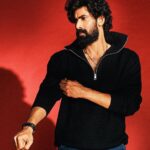 Rana Daggubati Instagram - Roll up the sleeves!! Look on and shine this New Year. Happy New Year 🥳 lovely people !!❤️🤗