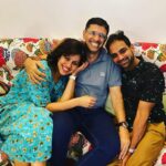 Ranjini Haridas Instagram - School friendships that last the test of time !!! @djkarimpanal @tijomaliakal was such fun hanging with you guys after like forever !!❤️ We should definitely do it more often and get more people to join in no ? not once in 10 years more like once in 1/2 years maybe.😂 #reunited #schoolfriends #allgrownup #funnights #happiehippie #23yearsandcounting #thentonow #choiceschool #friendship #nothinghaschanged #ranjiniharidas