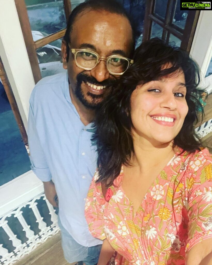 Ranjini Haridas Instagram - From being my mentor way back in 2000 for Miss Kerala when I first met him to now running his own concept design space @onezeroeight.stl by @savetheloomstore at fort cochin .. @menonpr you sure have stuck to your guns in the most authentic way possible and im super proud of you. It was an absolute pleasure to have experienced this aesthetically curated space celebrating Indian artisans ,our design community and handmade garments in all its glory .Truly in track with your vision of encouraging and building the fashion design community in kerala . More power to you .❤️ #savetheloom #kerala #khadi #handloom #sustainablefashion #organic #breathable #design #conceptstore #fortcochin #heritage #artisans #fabric #designers #kerala #fashioncommunity