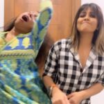 Ranjini Haridas Instagram – Ok we definitely had a blast with this one !!!😂😂😂

@jaan_moni_das 

#trendingreel 🙂#jugalbandi #twoofus #fun #cozwehadtime