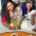 Ranjini Haridas Instagram - She only strives for the best...and until she gets it, she's relentless...but the beautiful part of it is that, this strive is not for herself, it's for people around her... I can't simply put into words, but, I think these pictures will show you that she was always present to guide and support us in the entire wedding process. Similar to the tying of the knot; the groom ties it twice and then the sister of the groom ties it again and secures it. You did just that: secured and solidified the wedding from start to end! Love and Respect to You chechi @ranjini_h, it wouldn't have been this beautiful without you..😊❤️