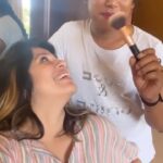 Ranjini Haridas Instagram - Following deedi into the weekend !!! @ranjini_h @madebymilankochi #makeupartist #keralagram #celebrity #celebritymakeupartist #anchor #star #ranjiniharidas #jaanmonidas #keralabridalmakeup #makeupaddict #reelsinstagram #dancingdolls #today #workworkworkworkwork