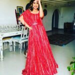 Ranjini Haridas Instagram - I rarely find myself in the mood to wear red..but when I do it’s all the way !!!😂 Outfit courtesy @madebymilankochi Hair and makeup @jaanmonidasofficial #redredred #gimmered #bright #workmode #whatiwore #eventready #paidtotalk #hair #makeup #poser #lovemyjob #ranjiniharidas