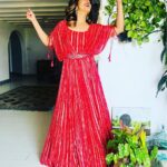 Ranjini Haridas Instagram - I rarely find myself in the mood to wear red..but when I do it’s all the way !!!😂 Outfit courtesy @madebymilankochi Hair and makeup @jaanmonidasofficial #redredred #gimmered #bright #workmode #whatiwore #eventready #paidtotalk #hair #makeup #poser #lovemyjob #ranjiniharidas