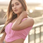 Rashami Desai Instagram – OBSESSED 💗
.
.
My 💗 @manalijagtap 
World best @amitkhannaphotography 
My favourite @makeupby_tanvi 
.
.
#rashamidesai #rashamians #love #diva #fashion #manalijagtap #whatelseispossible #immagical✨🧞‍♀️🦄 India