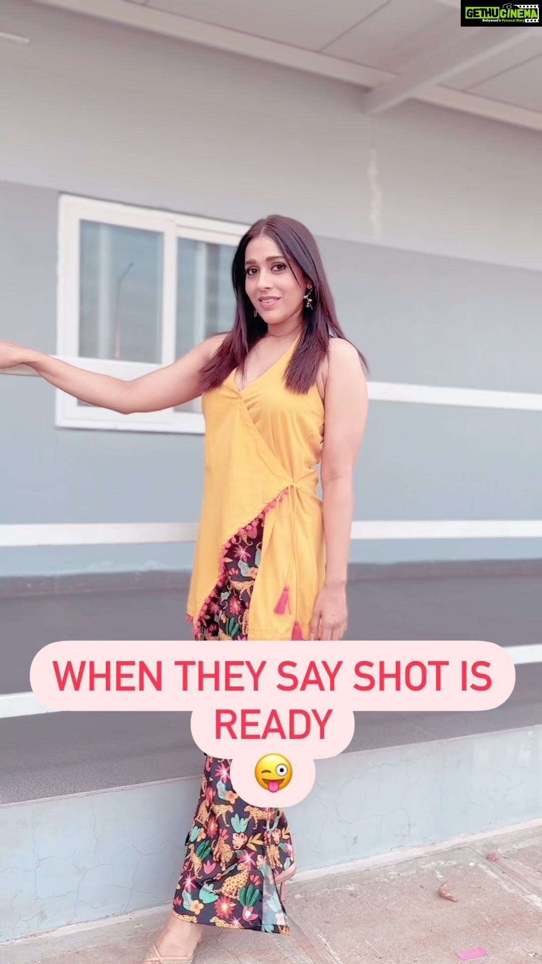 Rashmi Gautam Instagram - Goofy tails #rashmigautam #reelsvideo #instagood #trendingreels #summervibes #setlife #shootlife🎬