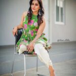 Rashmi Gautam Instagram – #summervibes☀️ #hellosunshine☀️ #rashmigautam 
📸p.c @ravi_cross_clickx