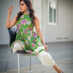 Rashmi Gautam Instagram – #summervibes☀️ #hellosunshine☀️ #rashmigautam 
📸p.c @ravi_cross_clickx