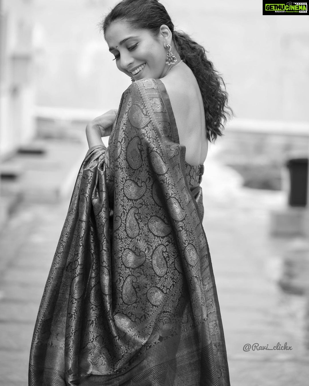 Rashmi Gautam Instagram - #rashmigautam #blackandwhitephotography #RashmiGautam #compilation