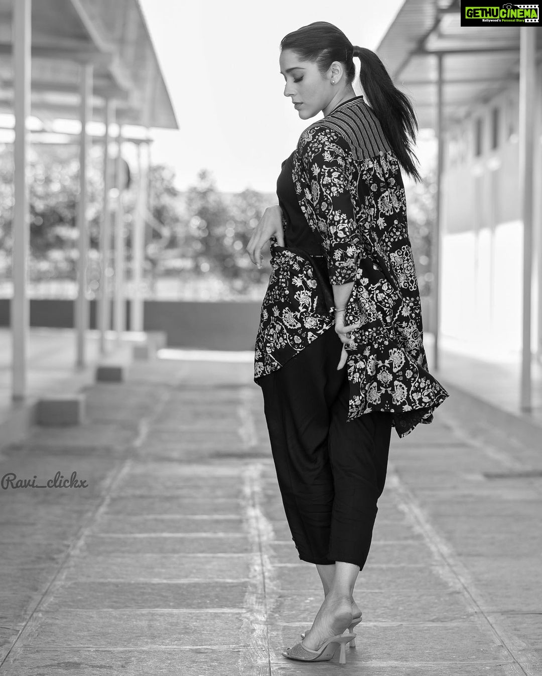 Rashmi Gautam Instagram - #rashmigautam #blackandwhitephotography #RashmiGautam #compilation