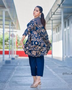 Rashmi Gautam Instagram - #rashmigautam #blue #fridaynight #extrajabardasth 
📸 @ravi_cross_clickx