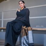 Rashmi Gautam Instagram – 19th jan 2023 🖤🖤🖤🖤
#rashmigautam 

Pic @ravi_cross_clickx