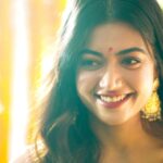 Rashmika Mandanna Instagram - Rainbow.. it's a beautiful gift from nature that you can just sit back and watch but you can't touch.. This story is something so amazing that I can't put it in words but can only bring alive for all of you onscreen.. and for it, I need your love and blessings.. this is not possible without you.. and I hope I make you happy with this one…❤️🌈 #RM22