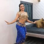 Rashmika Mandanna Instagram - Doneee with the performanceeee at @iplt20 and what a blasttt it was 🌸 I wanted to perform on this as well today but I couldn’t so here’s a lil gift for all of you who have been asking for it…🤍 P.S. My entire IPL journey coming out sooooon 😉 #ThalapathyVijay Sir @directorvamshi @musicthaman @srivenkateswaracreations #Varisu
