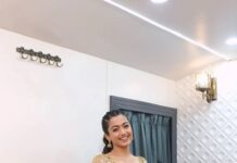 Rashmika Mandanna Instagram - Doneee with the performanceeee at @iplt20 and what a blasttt it was 🌸 I wanted to perform on this as well today but I couldn’t so here’s a lil gift for all of you who have been asking for it…🤍 P.S. My entire IPL journey coming out sooooon 😉 #ThalapathyVijay Sir @directorvamshi @musicthaman @srivenkateswaracreations #Varisu