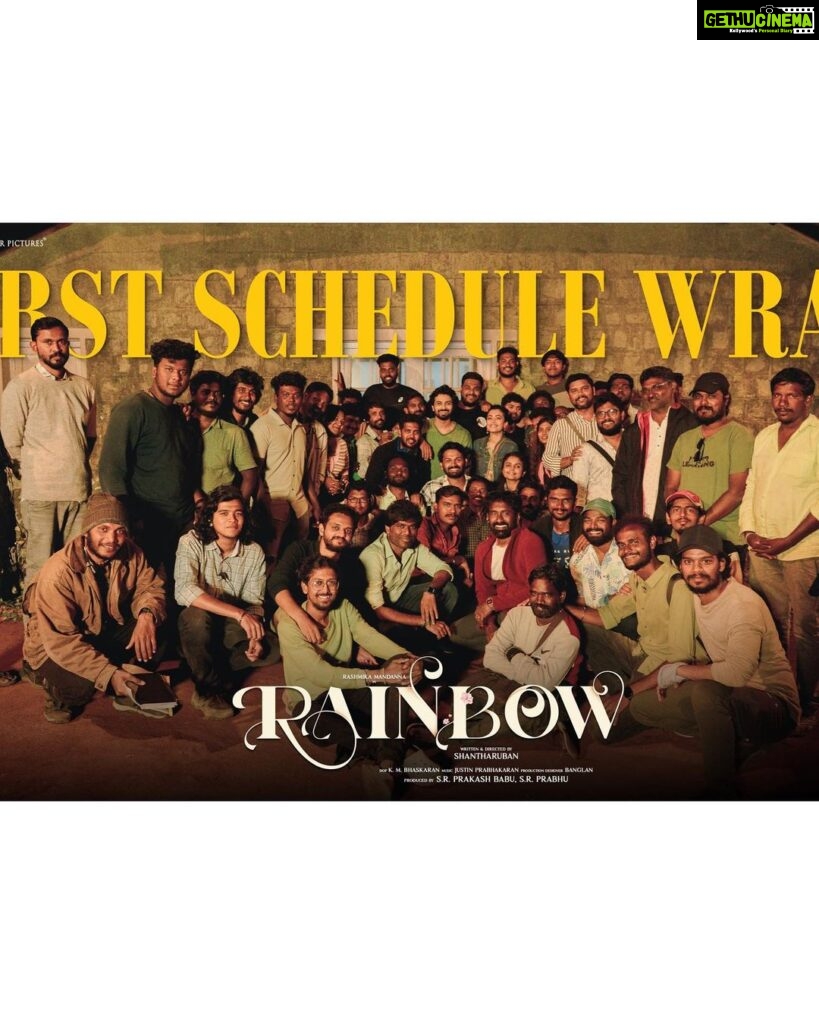 Rashmika Mandanna Instagram - Guys sorry I went missing for awhile.. 🐒 that’s Cz we were mostly shooting in no network areas.. but guyzzzz our first schedule wrap of #rainbow 🌈❤ Thankyou #rainbow team for your hard workkkkk.. you guys are awesome! 💃🏻😁 (Ok now ps: it’s a bit confusing.. so it’s it’s for those who actually want to know 😆) 3rd place we shot in was Munnar - 1- this was yesterday, before pack up picture.. @devmohanofficial and I took.. 🐒 2- a group pictureeeeeee❤❤❤❤❤❤ 3- the scenery we had from our location.. man! It was dreamy..😍 4- this was a view from my room.. I just haaaaad to show it to you.. ❤Munnar has some of the most beautiful views for sure.. 😍😍 2nd was Kodaikanal - 5- the flowers just looked too pretty.. 😋🤍 6- the sun rise view from my balcony in Kodai.. 🥰🥰 And 1st was Chennai - 7- how can my day go without a workout, tell me 😋😋 @karansawhney11 video credit 🐒 8- mum came to pick my sister up to go back home.. 😄ladies hai toh matlab the photo session has to happen for sure.. ❤ 9- my sister had come off to Chennai alone to watch me work and her lil mid shot hugs were THE BEST.. ❤❤ kids are so tiny man.. 😮 10- my first selfie and I think the only solo selfie from the sets of #rainbow 🌈😋 All about my last few days ❤😋 Ok worked too hard for this post.. bye ❤😋 @devmohanofficial @shantharuban_gnanasekaran @justintunes @thamizh_editor @bhaskaran_dop @prabhu_sr @dreamwarriorpictures ❤❤❤