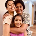 Rashmika Mandanna Instagram - Guys sorry I went missing for awhile.. 🐒 that’s Cz we were mostly shooting in no network areas.. but guyzzzz our first schedule wrap of #rainbow 🌈❤️ Thankyou #rainbow team for your hard workkkkk.. you guys are awesome! 💃🏻😁 (Ok now ps: it’s a bit confusing.. so it’s it’s for those who actually want to know 😆) 3rd place we shot in was Munnar - 1- this was yesterday, before pack up picture.. @devmohanofficial and I took.. 🐒 2- a group pictureeeeeee❤️❤️❤️❤️❤️❤️ 3- the scenery we had from our location.. man! It was dreamy..😍 4- this was a view from my room.. I just haaaaad to show it to you.. ❤️Munnar has some of the most beautiful views for sure.. 😍😍 2nd was Kodaikanal - 5- the flowers just looked too pretty.. 😋🤍 6- the sun rise view from my balcony in Kodai.. 🥰🥰 And 1st was Chennai - 7- how can my day go without a workout, tell me 😋😋 @karansawhney11 video credit 🐒 8- mum came to pick my sister up to go back home.. 😄ladies hai toh matlab the photo session has to happen for sure.. ❤️ 9- my sister had come off to Chennai alone to watch me work and her lil mid shot hugs were THE BEST.. ❤️❤️ kids are so tiny man.. 😮 10- my first selfie and I think the only solo selfie from the sets of #rainbow 🌈😋 All about my last few days ❤️😋 Ok worked too hard for this post.. bye ❤️😋 @devmohanofficial @shantharuban_gnanasekaran @justintunes @thamizh_editor @bhaskaran_dop @prabhu_sr @dreamwarriorpictures ❤️❤️❤️