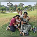 Rati Pandey Instagram – My ladies ❤❤❤❤
.
.
#ladiesday #outing #refreshing #fridayvibes #ladiesdayout #goodvibes #ratipandey #patnadiaries📓 #instapictures📷