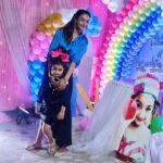 Rati Pandey Instagram – My  little princess turns 3 this year…Wishing you all the happiness and love you deserve my little brattyyyy..love you❤️💖 @yashikaprincesss 
.
.
#buakibeti #yashika #ratipandey #maalovesyou #happybirthday #mysukoon #patnabeats #familytime❤️ #blueaesthetic #unconditionallove💕 #2022