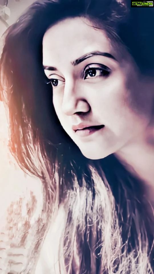 Rati Pandey Instagram - Har kisi ke dil mein koi na koi fariyad toh dabi hoti hai...❤ . . #hindisongs #melodies #bpraak #fariyad #bollywoodsongs #evergreen #beingfilmy #ratipandey #ratipandeyreels #reelsi̇nstagram #instareels❤️