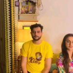 Rati Pandey Instagram - And we meet again..".MILEY JAB HUM TUM" For all the mjht lovers . . #houseparty #reunion #mjht #fun #réel #funnyvideo #instareelsindia #nupur #benji #diya #uday #ratipandey #Abhishek Sharma #navinabole #jaskarangandhi @abhisheksharmaoriginal @navina_005 @jaskarangandhi