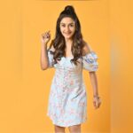 Rati Pandey Instagram - Hey, don't forget to smile today😊😉 . . #smile #ratipandey #instapicture #instasmile #gratitude #seethechange #smiletherapy #itworks