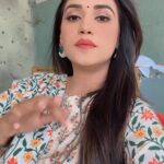 Rati Pandey Instagram - On everyday basis🙅🏻‍♀️ . . . . #funnyvideo #ratipandeyreels #ratipandey #instareels #reelkarofeelkaro