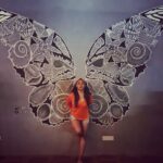 Rati Pandey Instagram - "What if the change you are avoiding is the one that gives you wings?"....😉 . . #changeforgood #ťhoughtoftheday #mondaymotivation #caterpillartobutterfly #fly #wingsofstrength #instapicoftheday #ratipandey