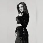 Rati Pandey Instagram – There is a taste of freedom in her sins🖤🤍
.
.
#blackandwhitephotography #instafollow #ınstapıcture #strength #power #blackandwhitechallenge 
📸 @ashish_ojha_photography 
👗 @lushh.and.blushh 
🧣 @akansha.27 @tiara_gal 
💄 @santosh.mahapure_makeup_artist 
💇‍♀️ @jayshreethakkarhairartist