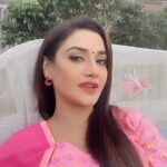 Rati Pandey Instagram - Just move onnnnn💃🏻 . . . #ratipandeyreels #instareels #funnyvideos #ratipandey