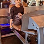 Rati Pandey Instagram - Your leg is not giving up..your head is😉 Leg days my favorite! . . #workout #legday #sweetpain #ﬁtness #donotgiveup #instaposts #health #ratipandey
